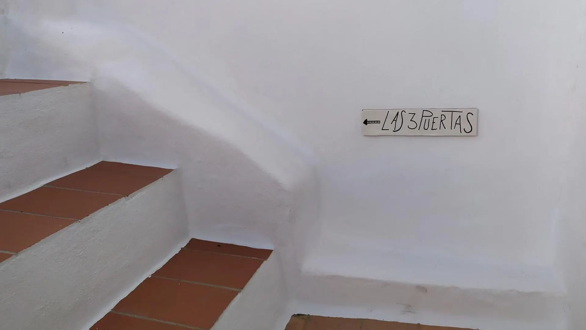 Las 3 Puertas 1 Vejer de la Frontera 0*,